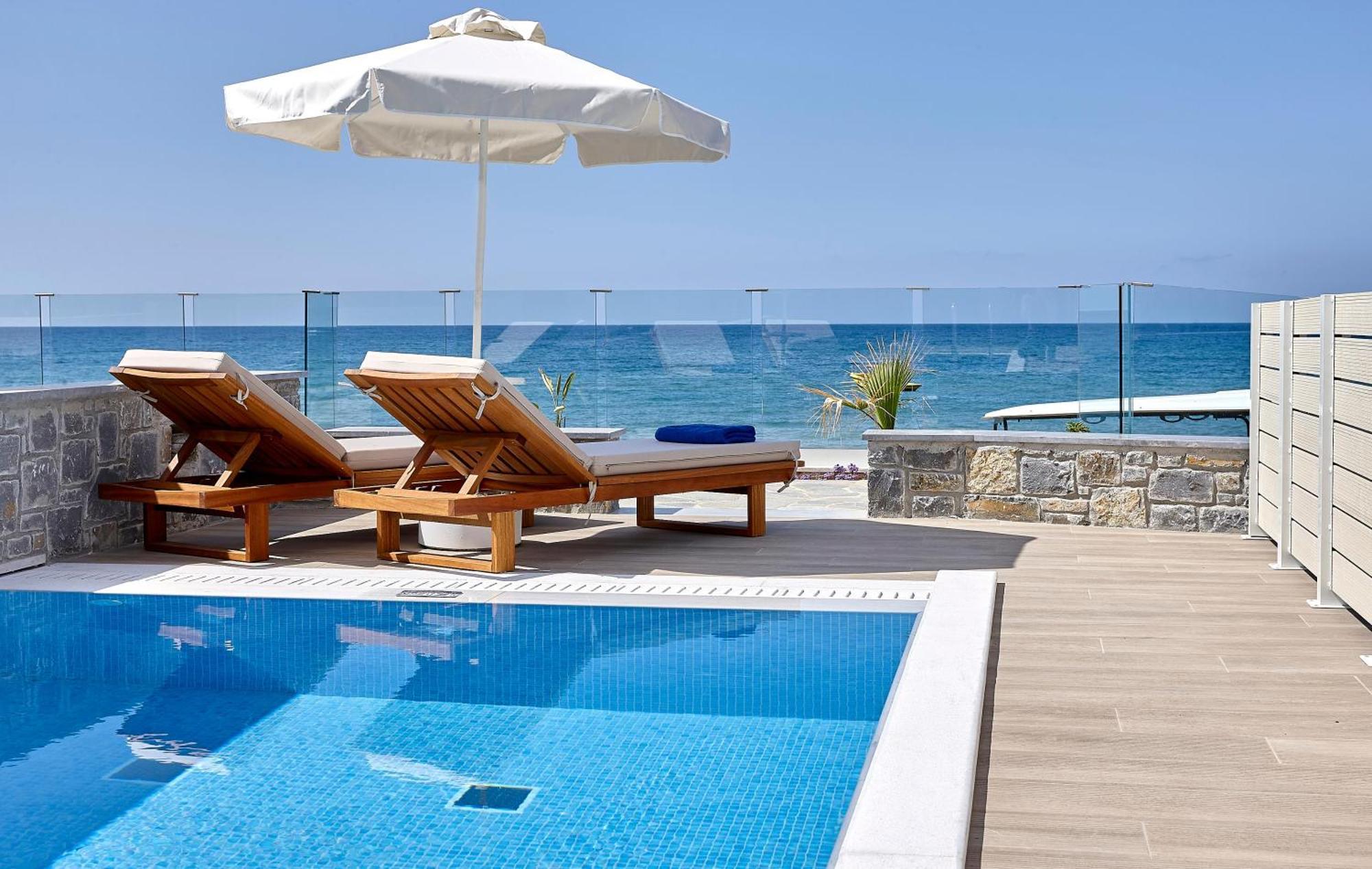 อเล็กซานเดอร์ บีช โฮเต็ล แอนด์ วิลเลจ Hotel มาเลีย ภายนอก รูปภาพ